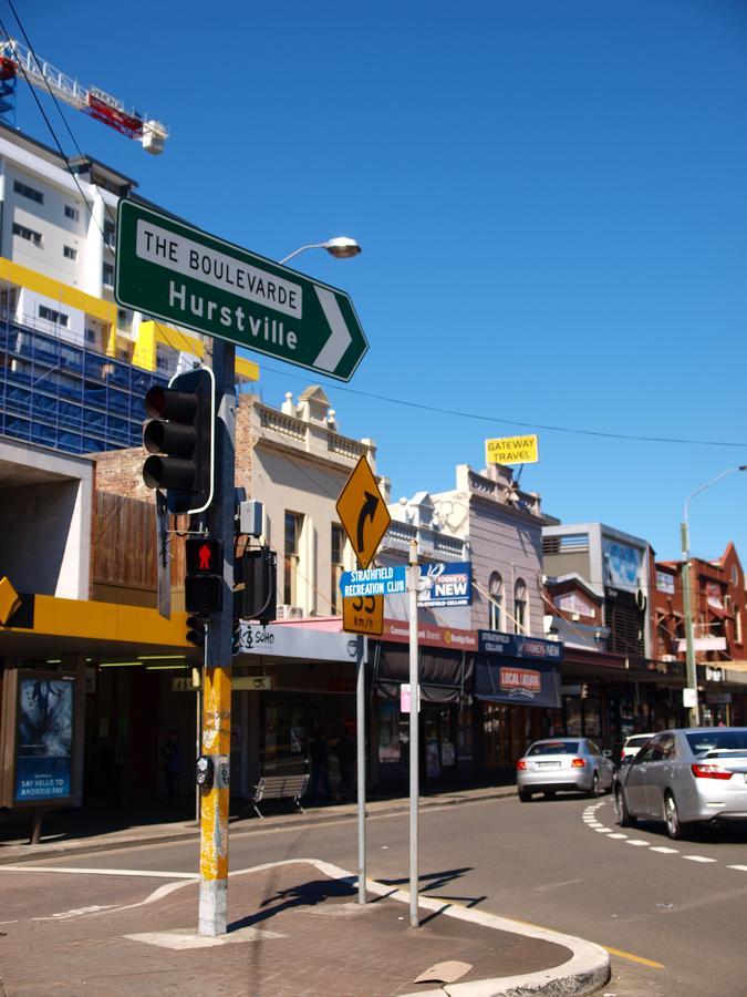 ชิลลา ลอดจ์ Hotel Burwood ภายนอก รูปภาพ