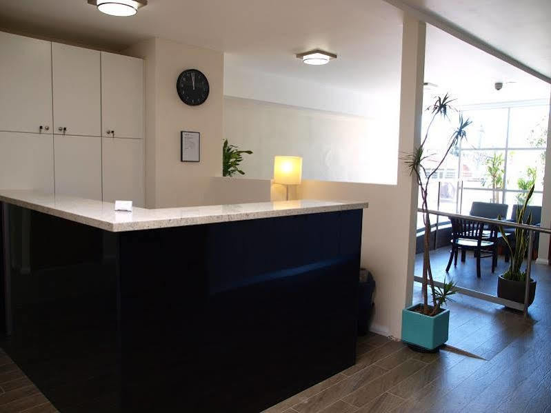 ชิลลา ลอดจ์ Hotel Burwood ภายนอก รูปภาพ
