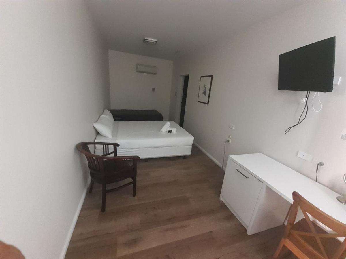 ชิลลา ลอดจ์ Hotel Burwood ภายนอก รูปภาพ